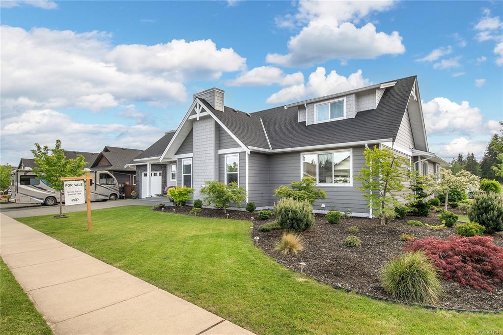 Second View of 727 Sitka St, Campbell River, BC, V9H 0E6