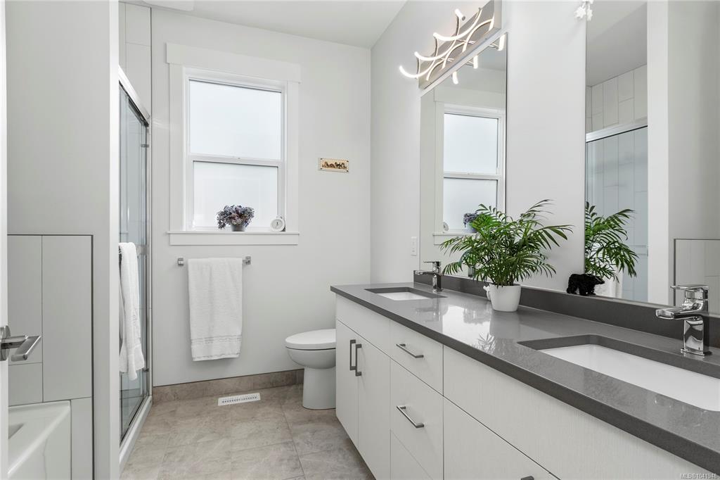 Fourth View of 727 Sitka St, Campbell River, BC, V9H 0E6