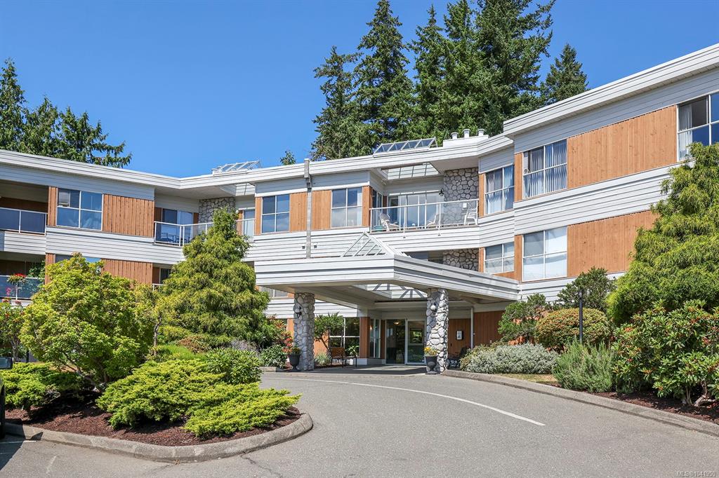 Fourth View of 1686 Balmoral Ave, Comox, BC, V9M 2N1