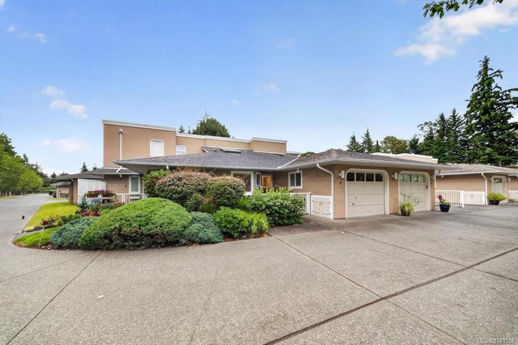 Second View of 3049 Brittany Dr, Colwood, BC, V9B 5P8
