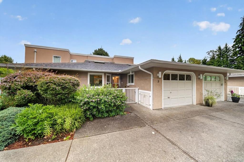 Third View of 3049 Brittany Dr, Colwood, BC, V9B 5P8