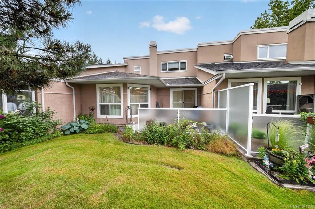 Fourth View of 3049 Brittany Dr, Colwood, BC, V9B 5P8