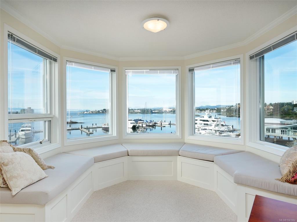 Fourth View of 10 Paul Kane Pl, Victoria, BC, V9A 7J8