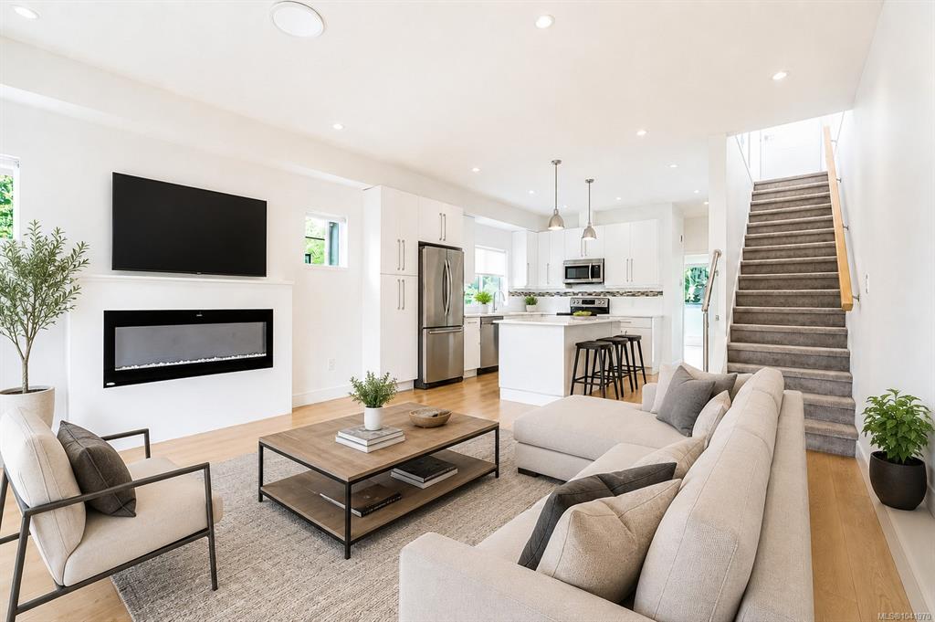 Fifth View of 300 Phelps Ave, Parkland Townhomes, Langford, BC, V9B 6L3