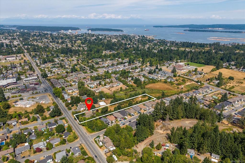 Fifth View of 950 Bruce Ave, Nanaimo, BC, V9R 4A3