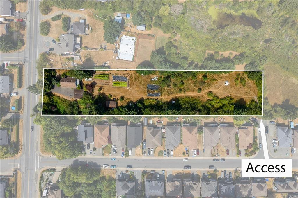 MLS® listing #31681155 for sale located at 950 Bruce Ave