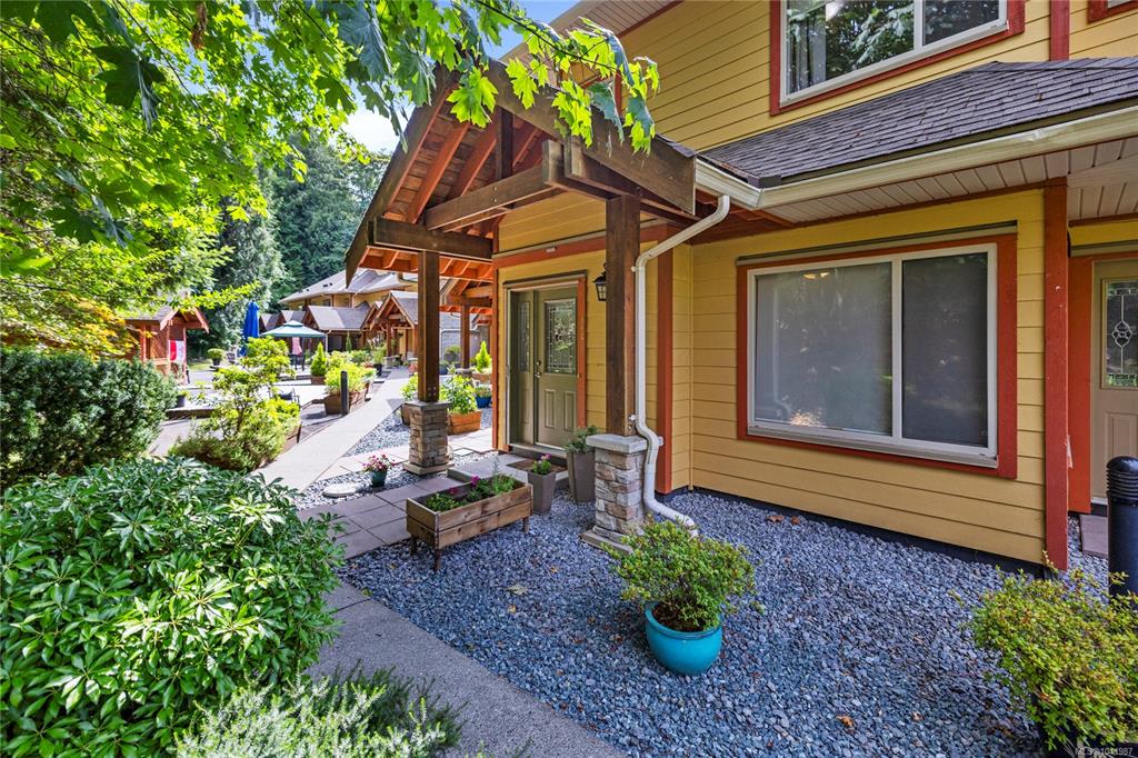 Third View of 1244 4th Ave, Executive at the Creek, Ladysmith, BC, V9G 0A6