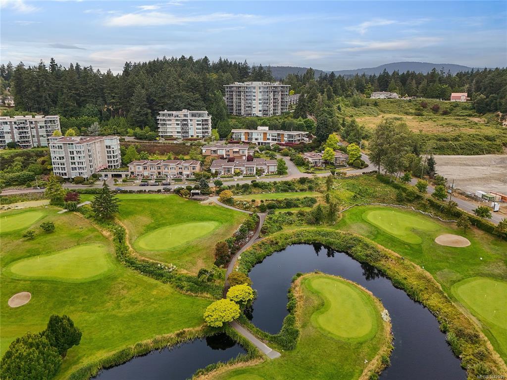 Third View of 5388 Hill Rise Terr, The Pinnacle, Saanich, BC, V8Y 3K3