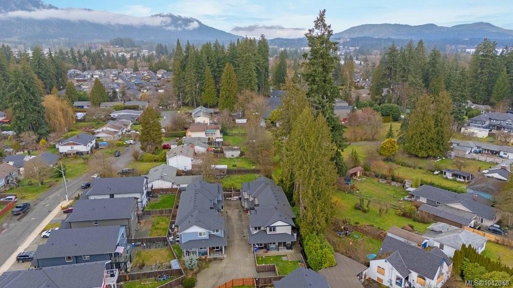 Third View of 5869 Deuchars Dr, Duncan, BC, V9L 1L5
