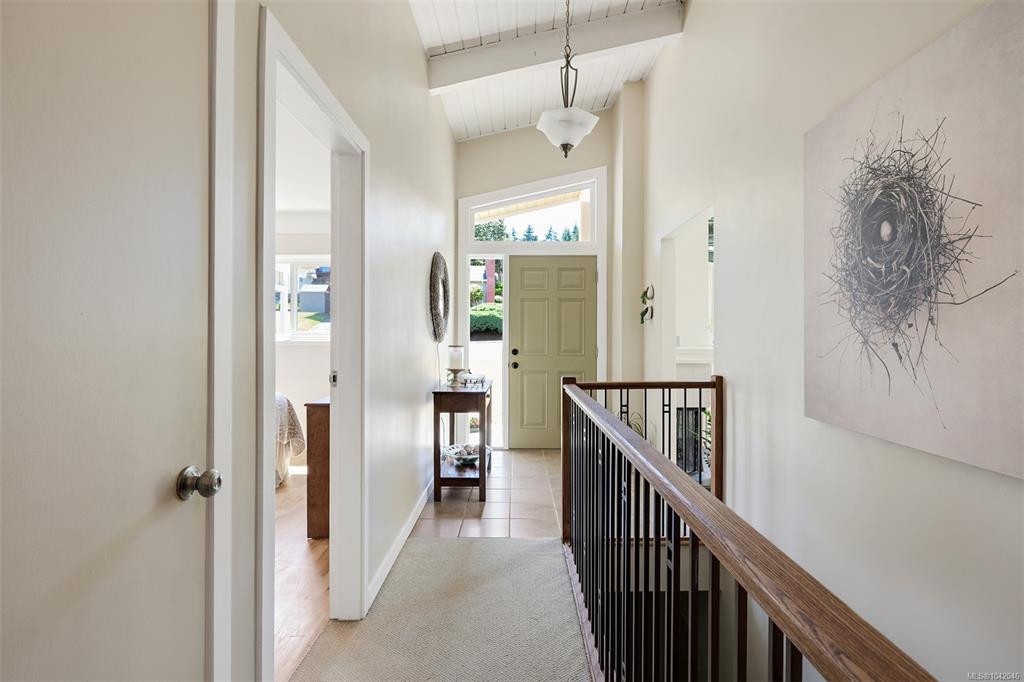 Fifth View of 880 Rockheights Ave, Esquimalt, BC, V9A 6J6