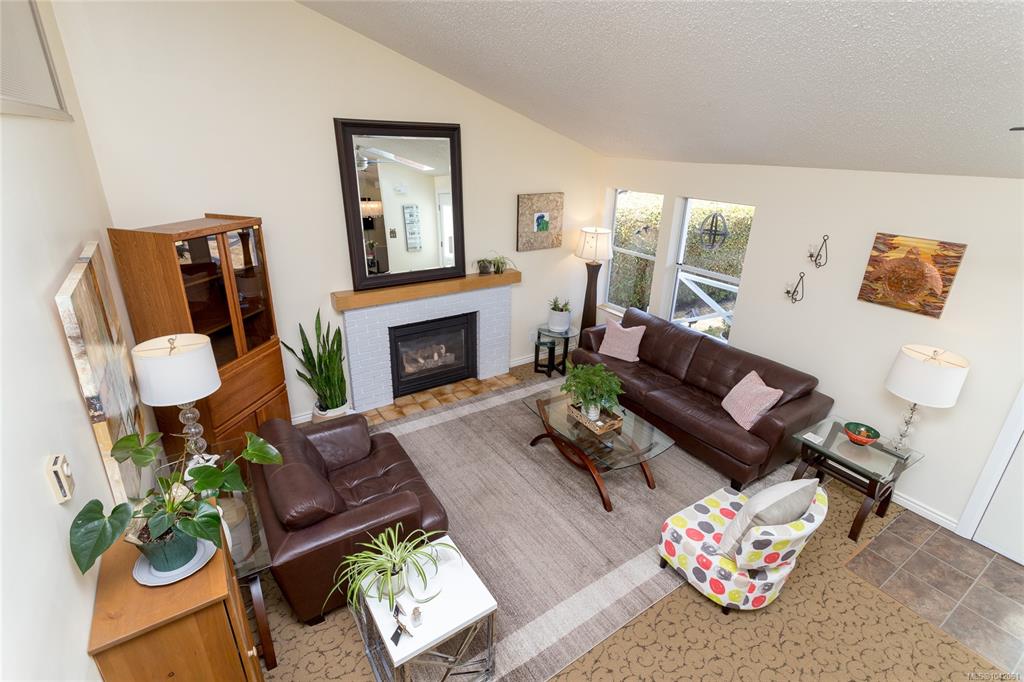 Fifth View of 7840 Fairmeadow Pl, Central Saanich, BC, V8M 1K8