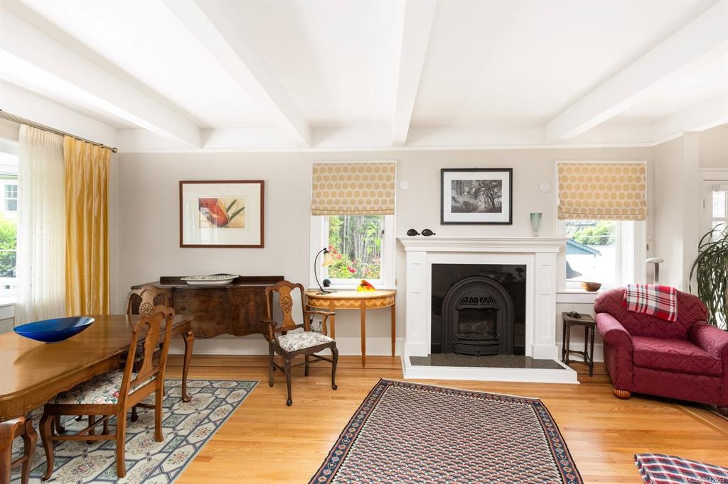Fifth View of 1036 Deal St, Oak Bay, BC, V8S 5G5