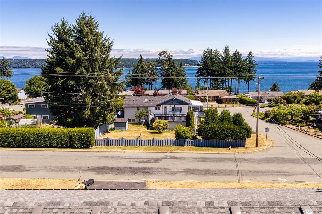 Fourth View of 896 Galerno Rd, Campbell River, BC, V9W 5J4