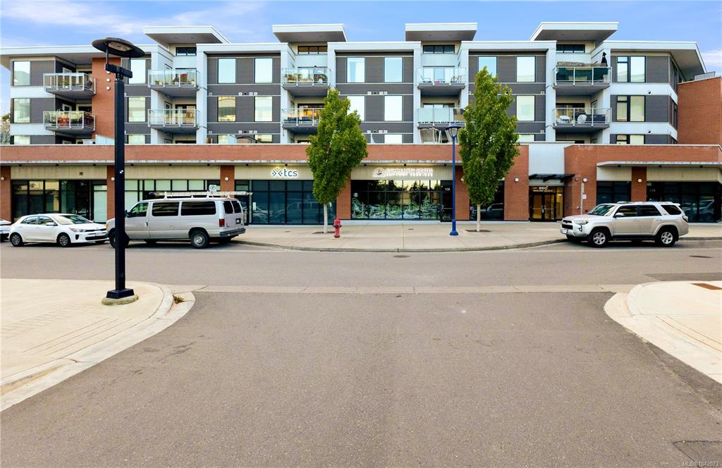 Third View of 950 Whirlaway Cres, Langford, BC, V9B 0Y3