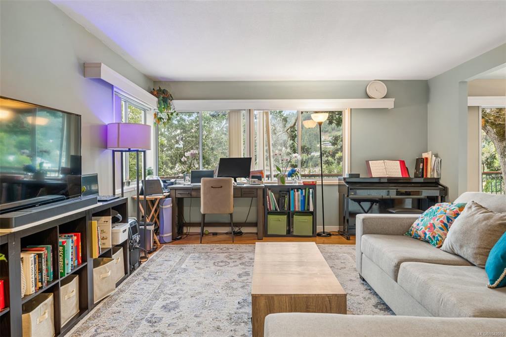 Fifth View of 936 Arbutus Ave, Duncan, BC, V9L 5X4