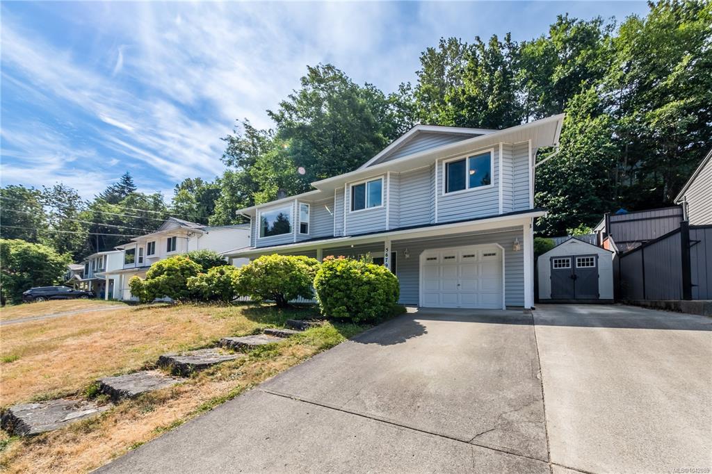 Second View of 5679 Brookwood Dr, Nanaimo, BC, V9T 5P3