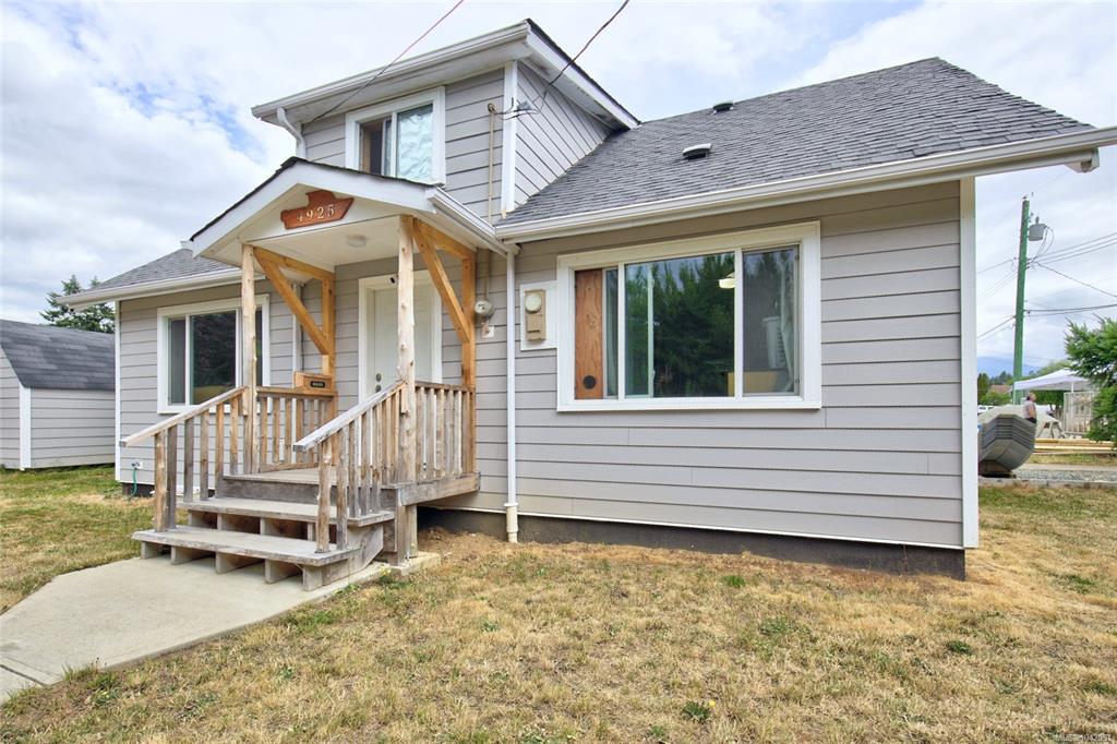 Second View of 4925 Leslie Ave, Port Alberni, BC, V9Y 6S3