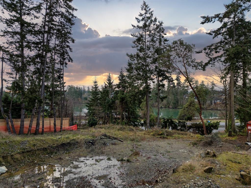 Third View of 1850 Swartz Bay Rd, North Saanich, BC, V8L 5R2