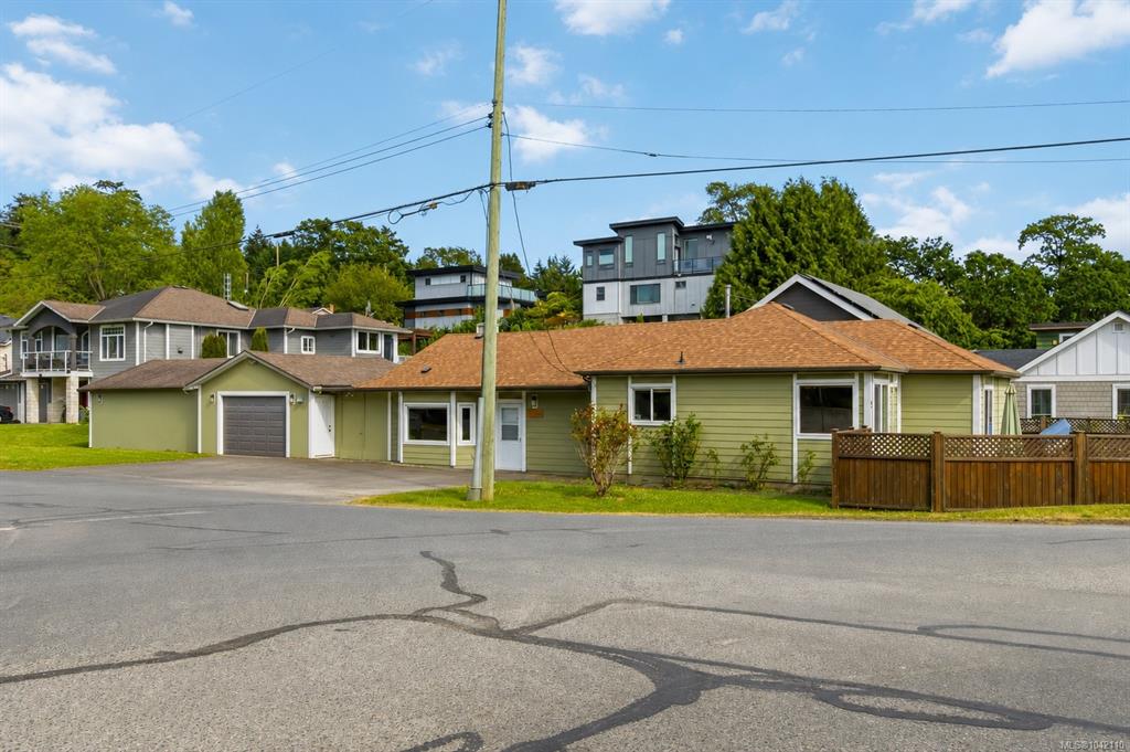 9 Camden Ave, 1042110, BC,