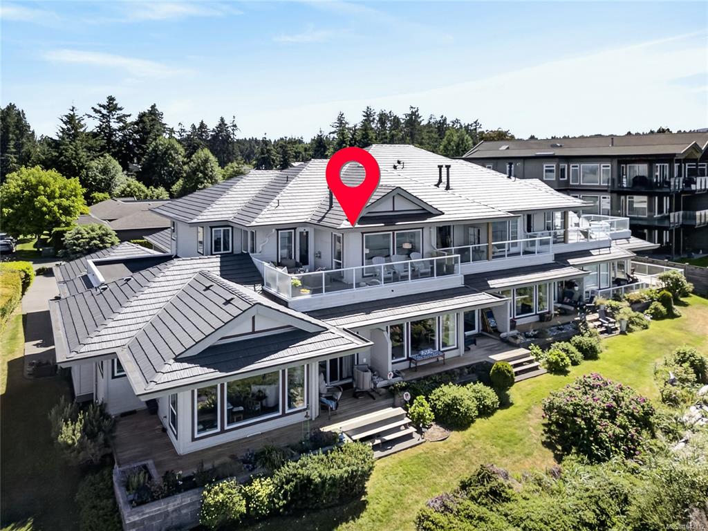 1256 Wally Rd, 1042112, BC,