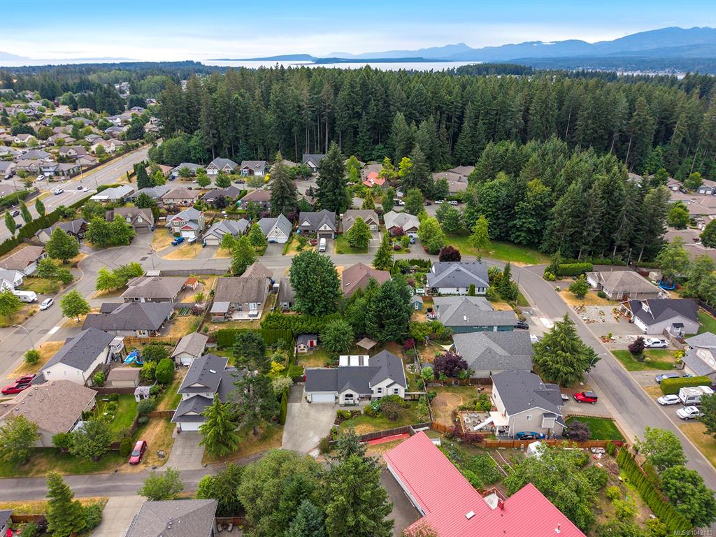 Fifth View of 2157 Swallow Cres, Courtenay, BC, V9N 9W5