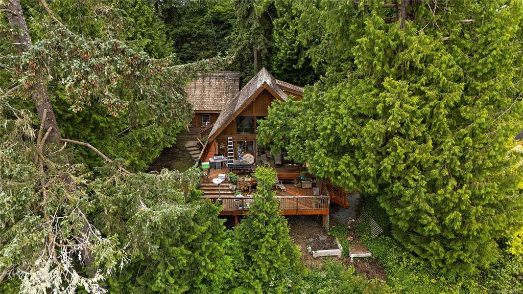 Third View of 8595 Glenview Rd, Port Hardy, BC, V0N 2P0
