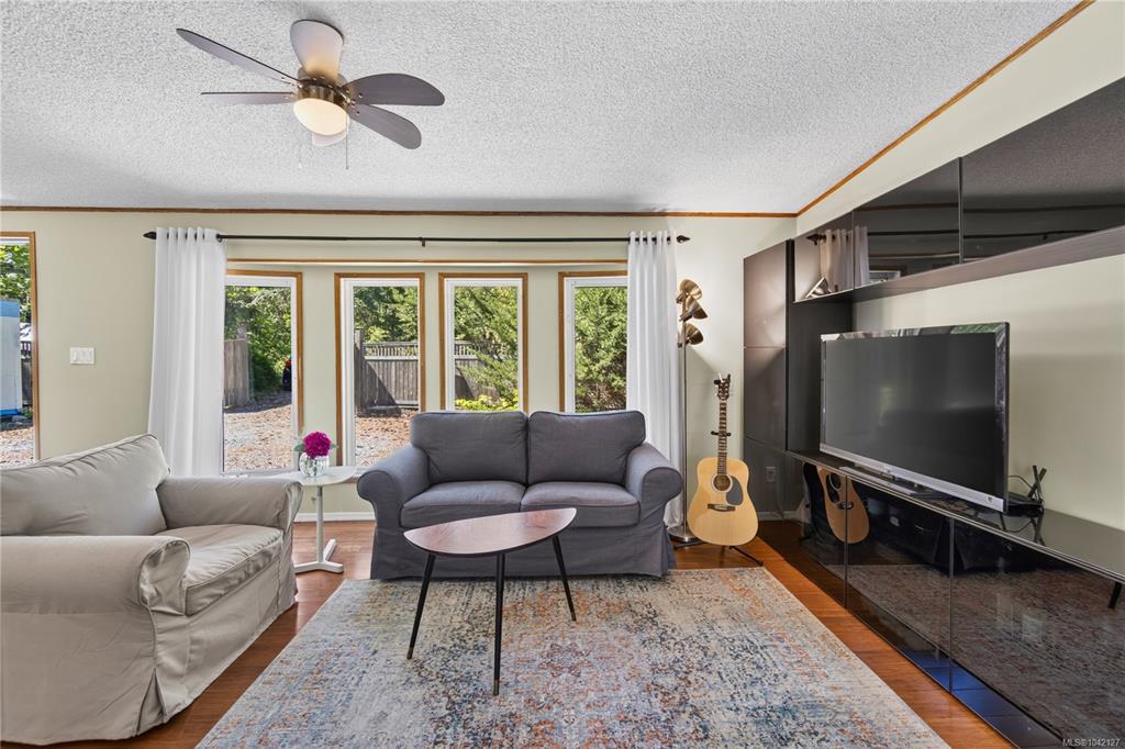 Fifth View of 658 Nanaimo River Rd, Nanaimo, BC, V9X 1E2