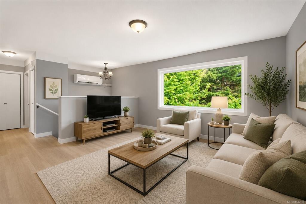 Third View of 2728 Strathmore Rd, Langford, BC, V9B 3X2