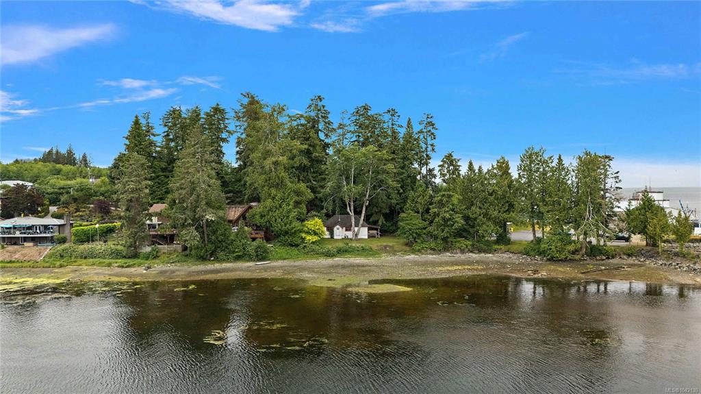 Third View of 8575 Glenview Rd, Port Hardy, BC, V0N 2P0