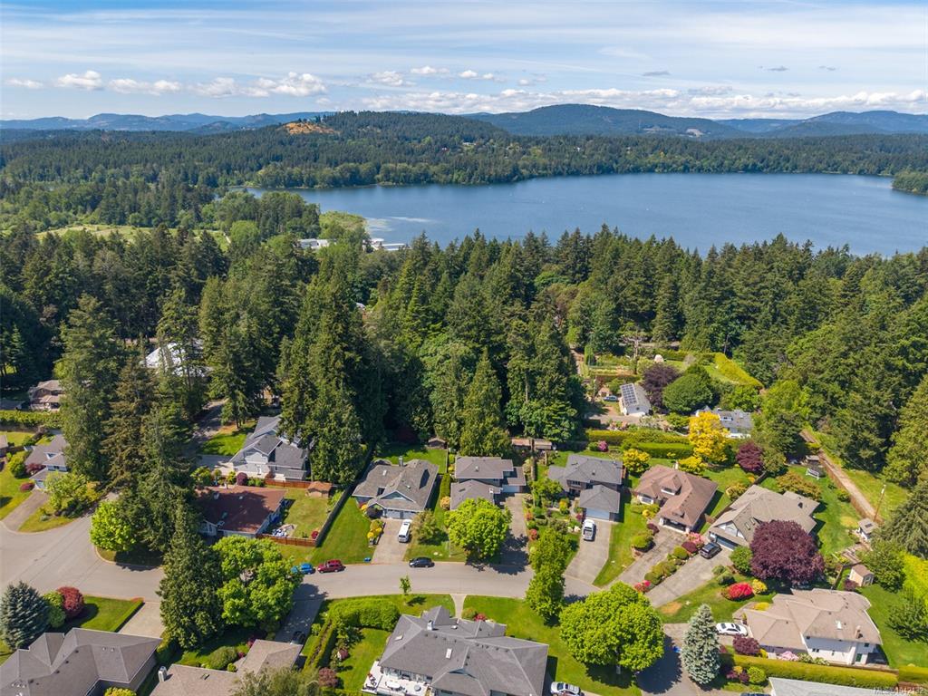 Third View of 5208 Harold Green, Saanich, BC, V8Y 3E5