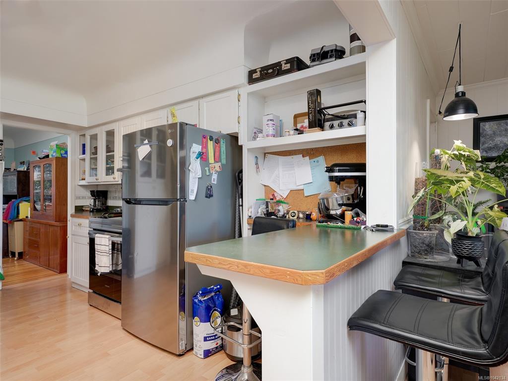 Fifth View of 4071 Cedar Hill Rd, Saanich, BC, V8N 3C2