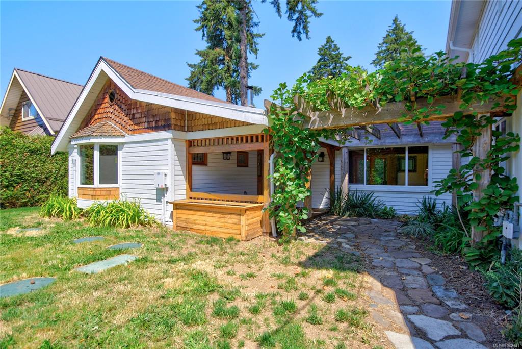 Fourth View of 1162 Booth Rd Sw, Comox, BC, V9M 4B4