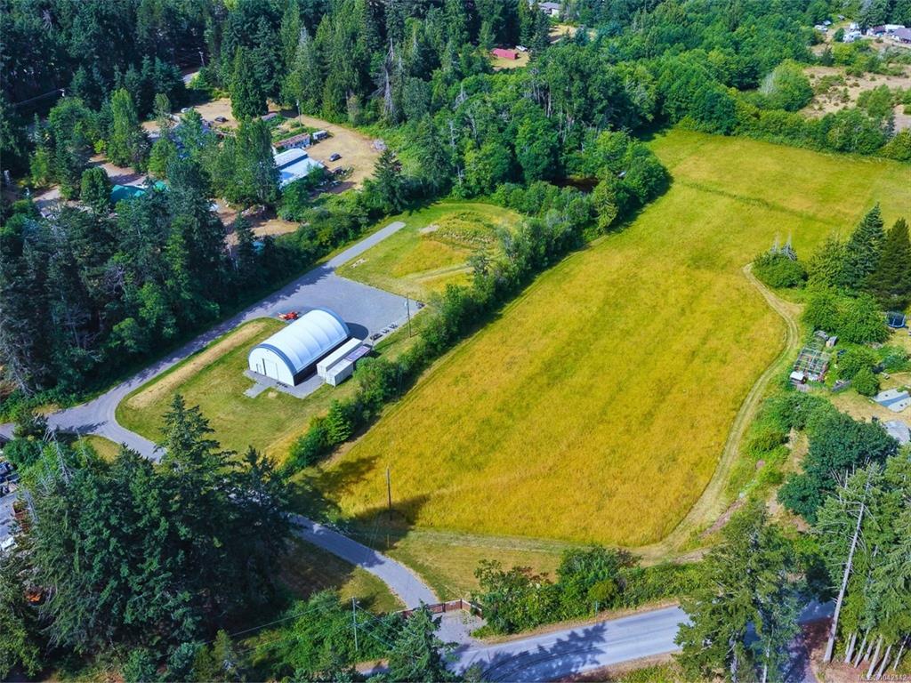 Third View of 1210 Smithers Rd, Parksville, BC, V2T 7Y3