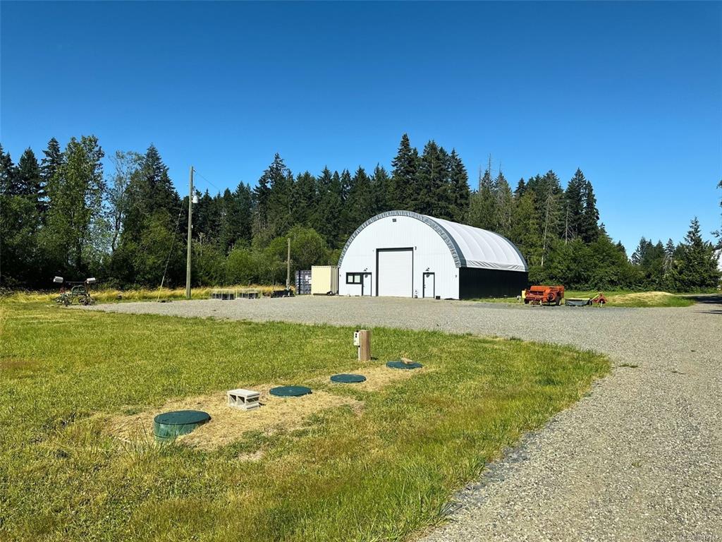 Fifth View of 1210 Smithers Rd, Parksville, BC, V2T 7Y3