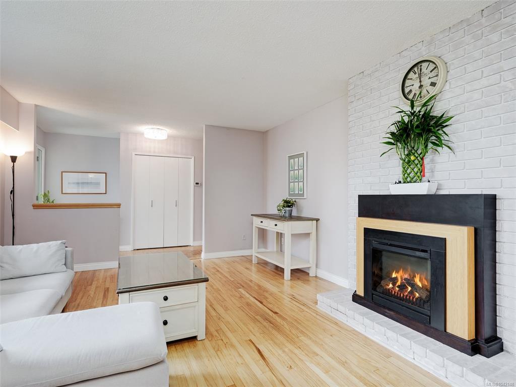 Fourth View of 6429 Rodolph Rd, Central Saanich, BC, V8Z 5W3