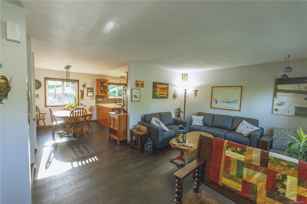 Fifth View of 2177 Lancashire Ave, Nanaimo, BC, V9S 5P6