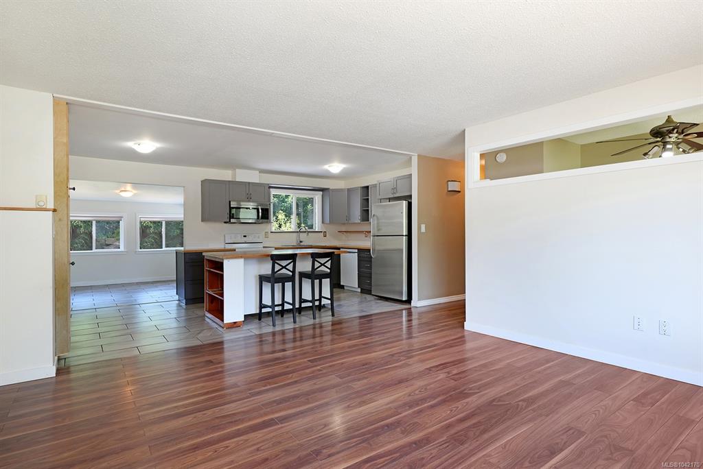 Fourth View of 2057 Hummingbird Pl, Comox, BC, V9M 2A2