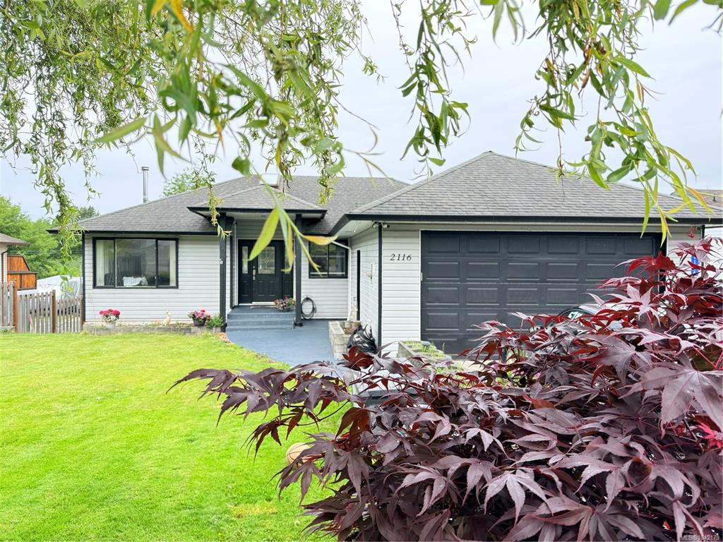 2116 Northland Rd, 1042179, BC,