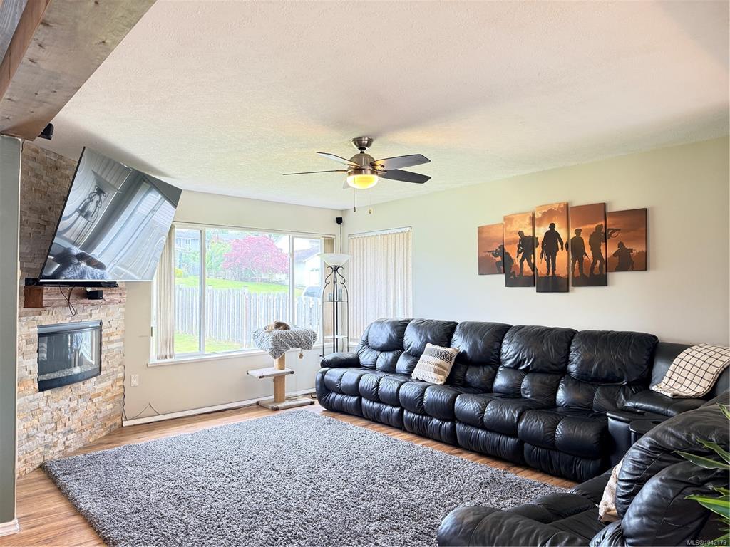 Fifth View of 2116 Northland Rd, Port McNeill, BC, V0N 2R0