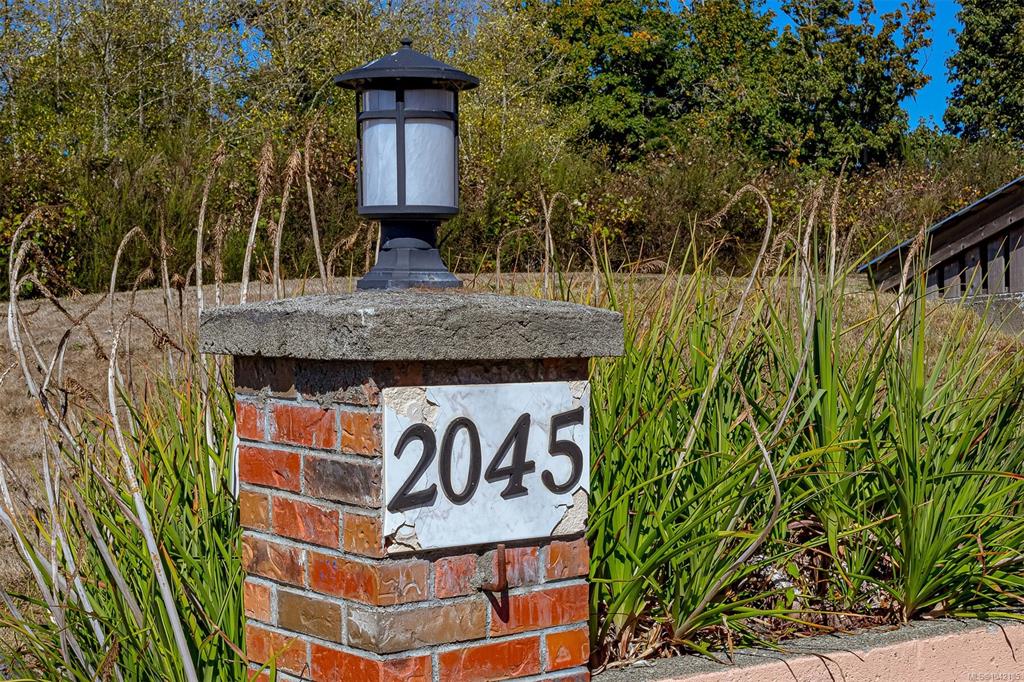 Third View of 2045 Gatewood Rd, Sooke, BC, V9Z 0L6
