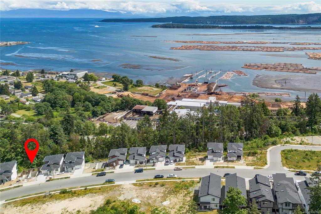 Second View of 913 Harbour View St, Nanaimo, BC, V9R 0K5