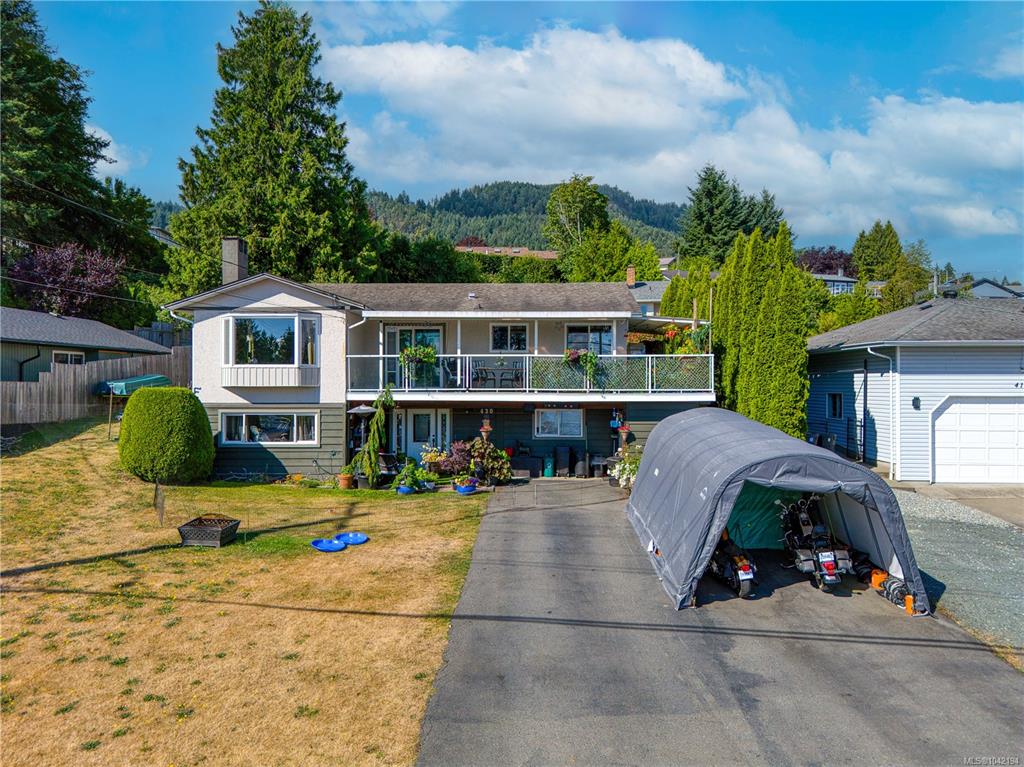 420 Strang Dr, 1042194, BC,