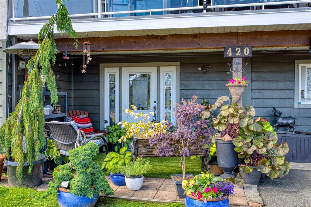 Third View of 420 Strang Dr, Ladysmith, BC, V9G 1V1