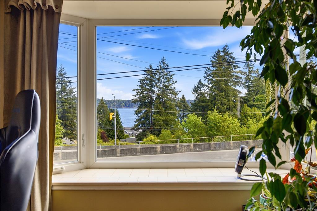 Fifth View of 420 Strang Dr, Ladysmith, BC, V9G 1V1
