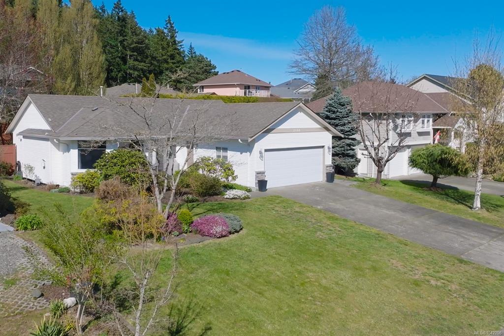 Second View of 2188 Cardinal Pl, Comox, BC, V9M 3G2