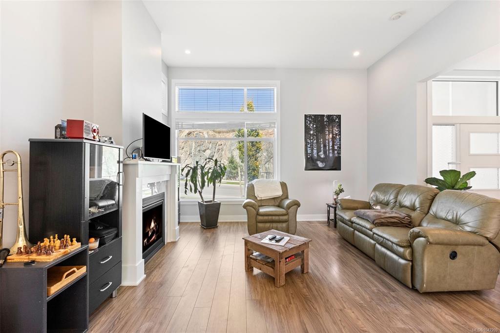 Fifth View of 2911 Constellation Ave, Langford, BC, V9B 6Z7