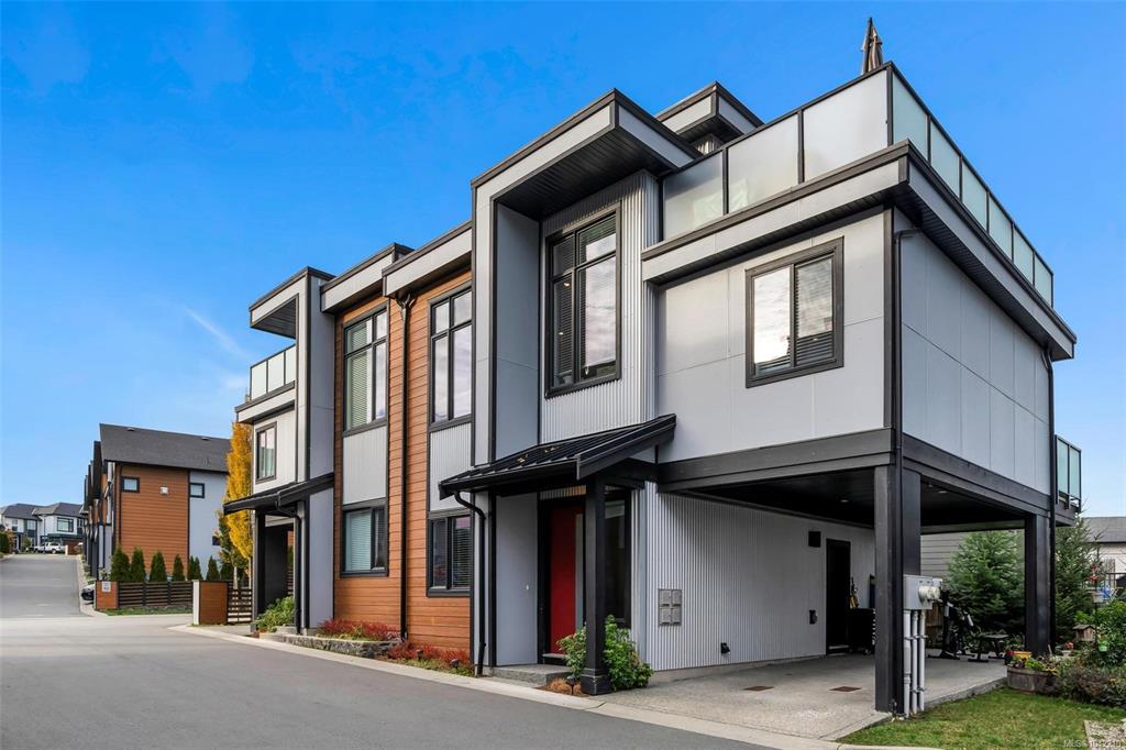 1202 Nova Crt, 1042210, BC,