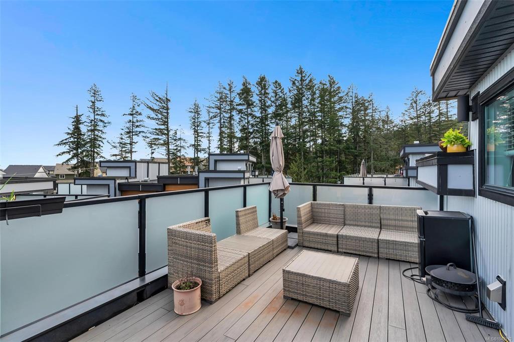 Third View of 1202 Nova Crt, Langford, BC, V9B 0T7