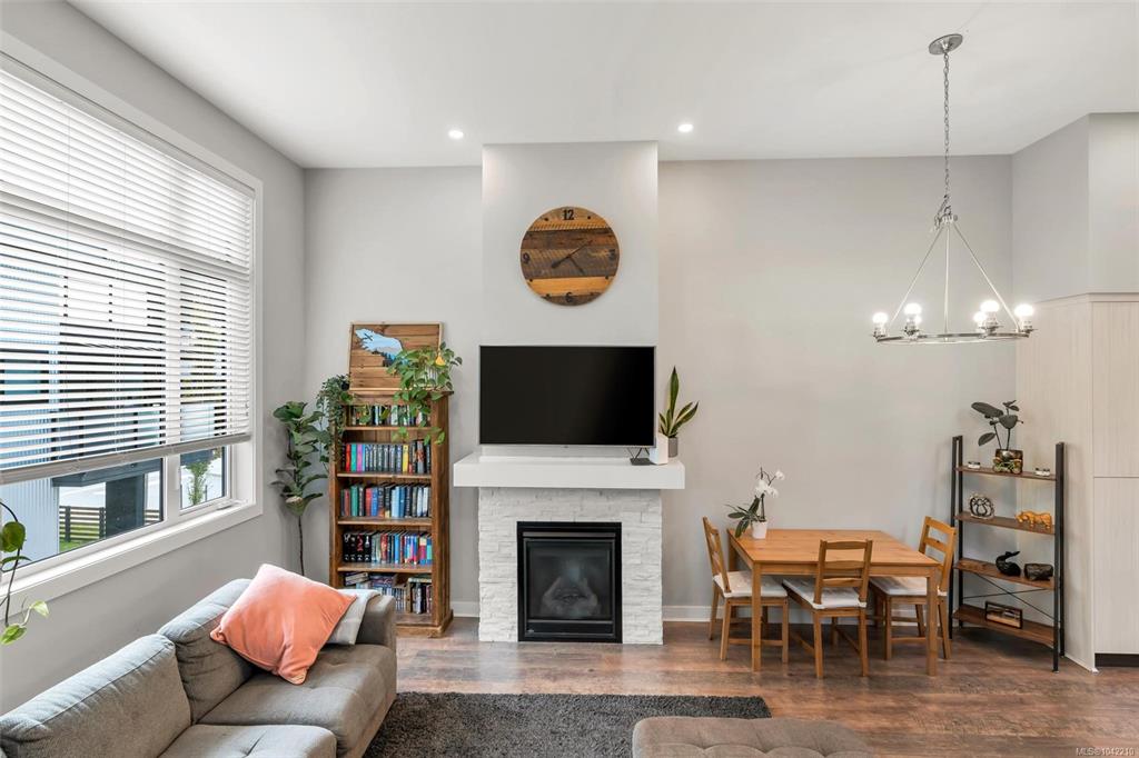 Fifth View of 1202 Nova Crt, Langford, BC, V9B 0T7