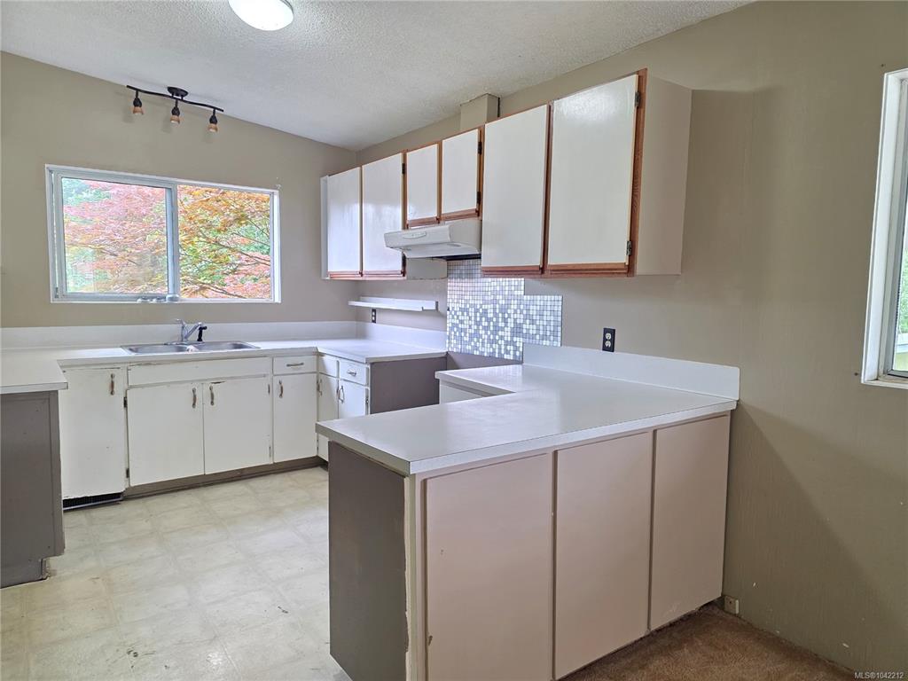 Fifth View of 5150 Compton Rd, Port Alberni, BC, V9Y 7B6